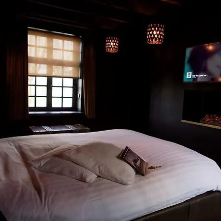Domaine 10 Love hotel Schore